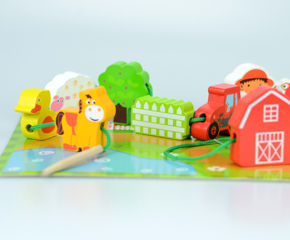 Farm Lacing Game - Image 2